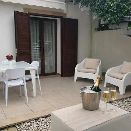 Casale La Zagara Aparthotel 3*