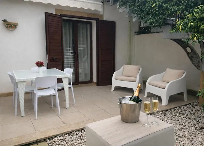 Casale La Zagara Aparthotel 3*