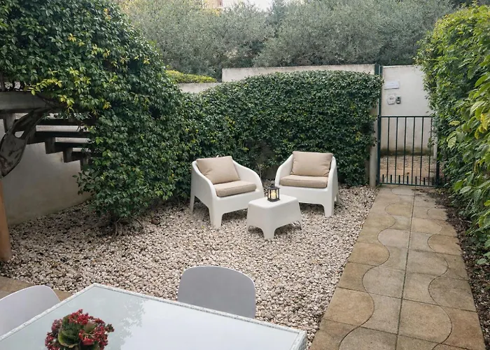 Aparthotel Casale La Zagara 3*