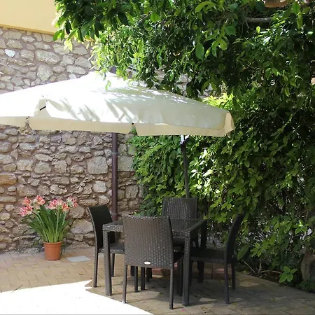 Hotel apartamentowy Casale La Zagara 3*